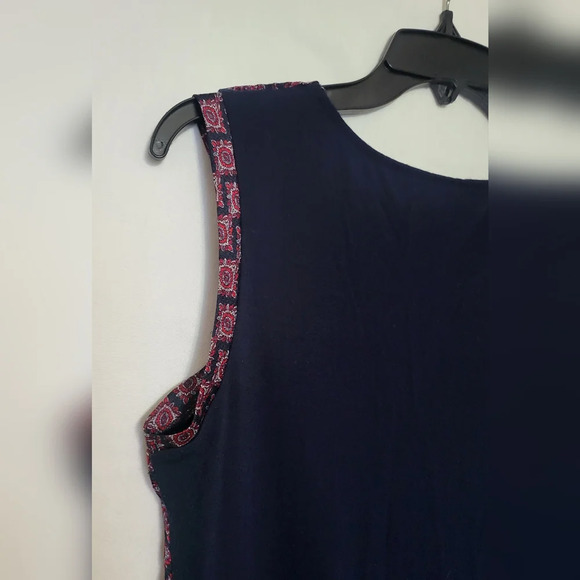 The Limited Womens Navy Blue Red Geometric Pattern Sleeveless Career Blouse M - Picture 5 of 5